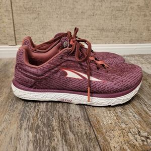 Altra "Escalante" running shoes (size 6.5)